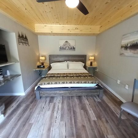 Carter Lodge - On The River Chimney Rock Extérieur photo