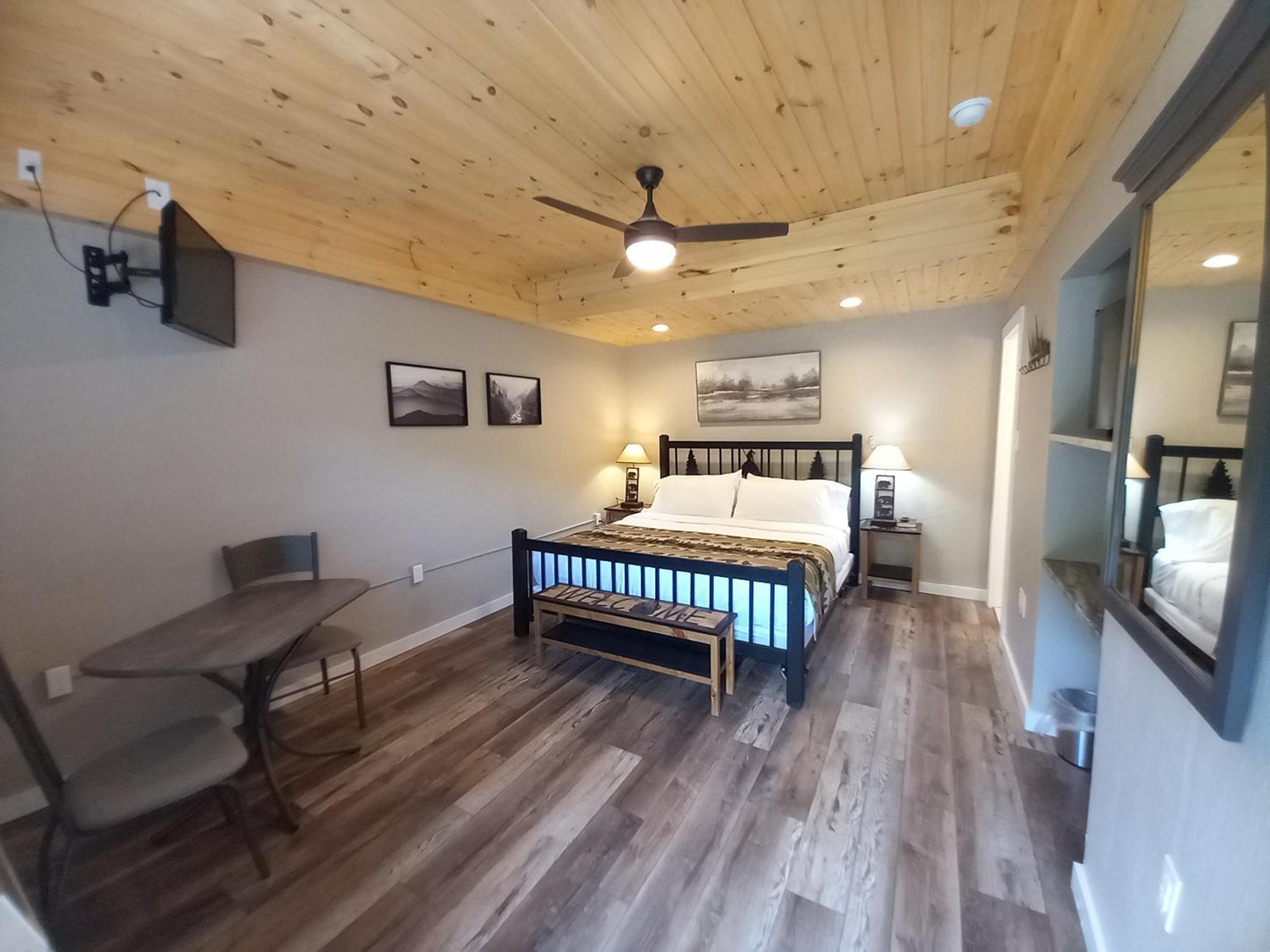 Carter Lodge - On The River Chimney Rock Extérieur photo