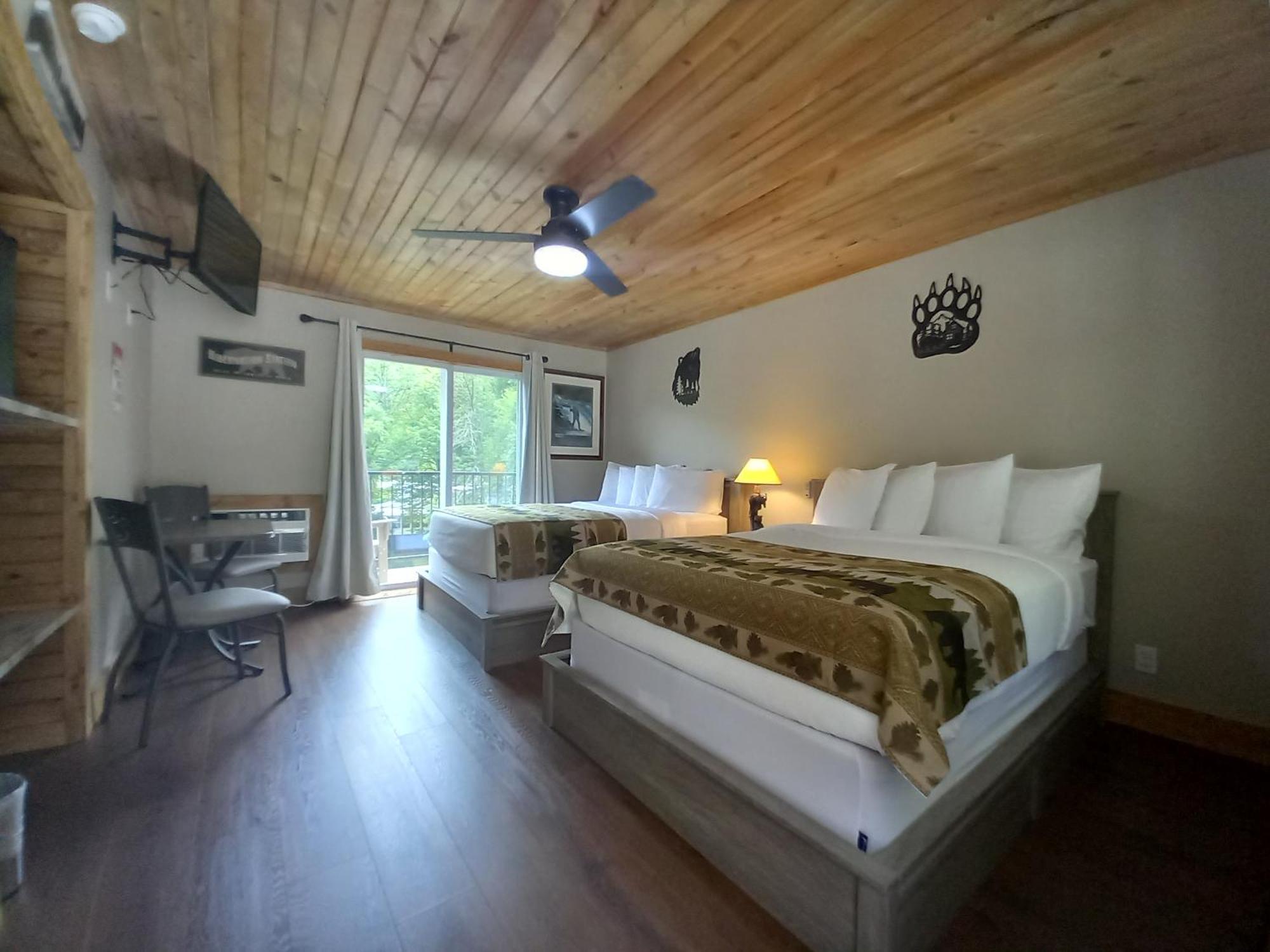 Carter Lodge - On The River Chimney Rock Extérieur photo